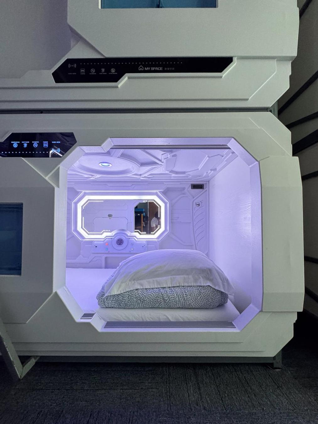 U Street Capsule Capsule hotel 2*